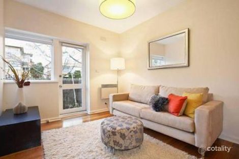Property photo of 3/13 Lansdowne Road St Kilda East VIC 3183