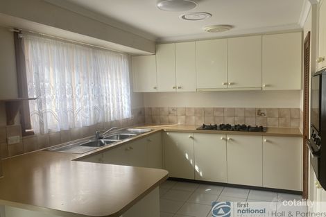 Property photo of 26 Denton Drive Endeavour Hills VIC 3802