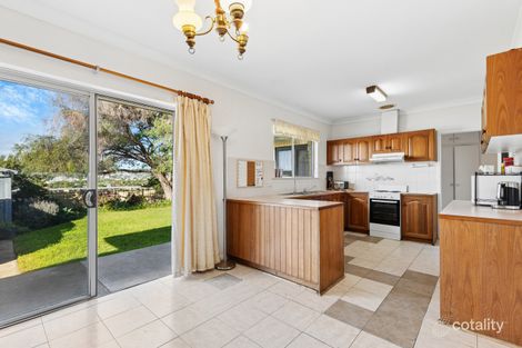 Property photo of 30 Winchley Way Huntfield Heights SA 5163