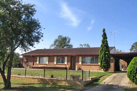 Property photo of 2 Lindridge Place Colyton NSW 2760