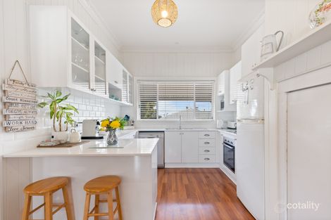 Property photo of 68 Jellicoe Street Mount Lofty QLD 4350