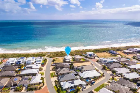 11 Lorea Loop, Halls Head, WA 6210