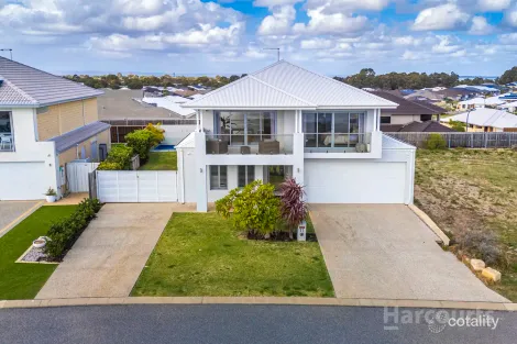 Property photo of 11 Lorea Loop Halls Head WA 6210