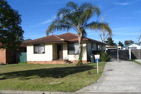 18 Waratah Ave, Casula, NSW 2170