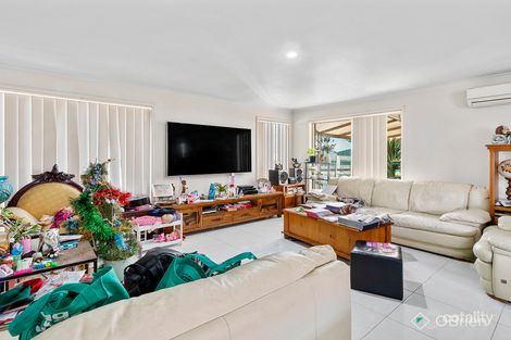Property photo of 73 Greenwood Drive Carrum Downs VIC 3201