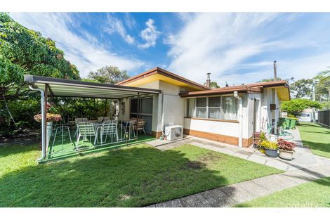 18 Barnard St, Biggera Waters, QLD 4216