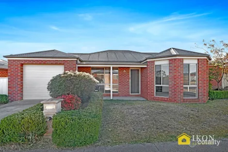 Property photo of 8 James Close Kilmore VIC 3764