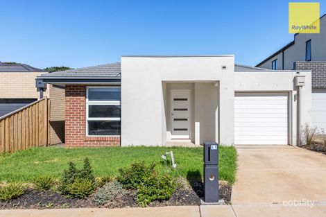 41 Kyeamba Cct, Bacchus Marsh, VIC 3340