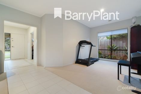 Property photo of 7 Justin Place Pakenham VIC 3810