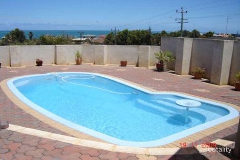 Property photo of 1 Dolphin Street Mount Tarcoola WA 6530