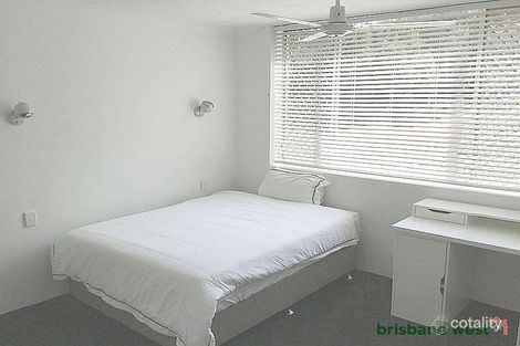 Property photo of 3/22 Waverley Road Taringa QLD 4068