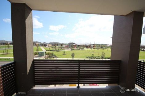 Property photo of 9 Lockheed Parade Point Cook VIC 3030
