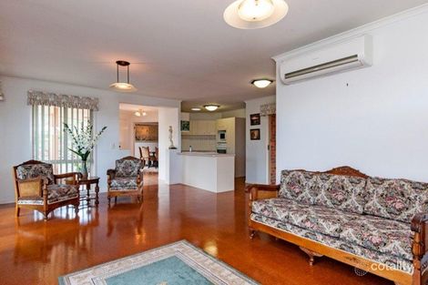 Property photo of 3 Hampden Court Brassall QLD 4305