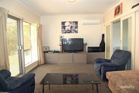 Property photo of 21 Marama Parade Mount Austin NSW 2650