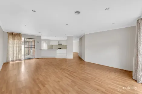 Property photo of 15 Columbia Circuit Broadmeadows VIC 3047