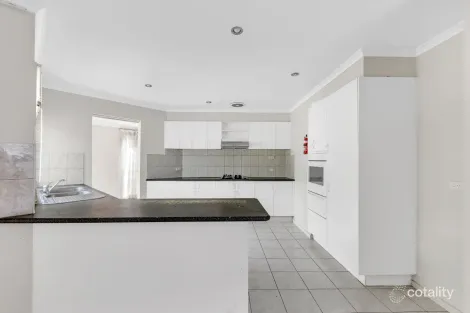 Property photo of 15 Columbia Circuit Broadmeadows VIC 3047