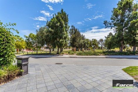 Property photo of 31 Bowmore Drive Wanneroo WA 6065