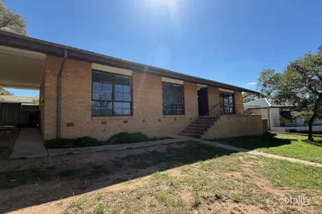 18 Magrath Cres, Spence, ACT 2615