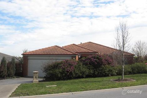 Property photo of 40 John Fisher Drive Berwick VIC 3806