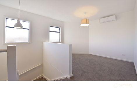 Property photo of 2/395 Springfield Road Nunawading VIC 3131
