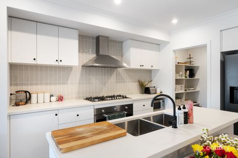 Property photo of 5 Grandview Crescent Darley VIC 3340