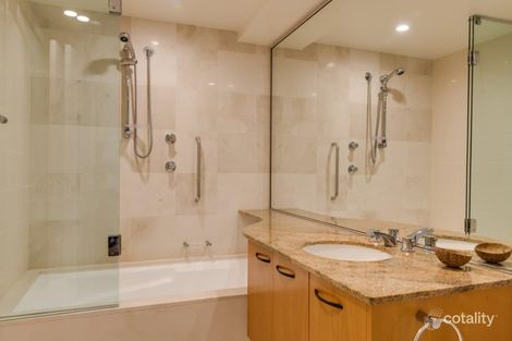 Property photo of 1304/7 Rockwall Crescent Potts Point NSW 2011