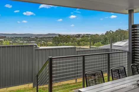 Property photo of 1 Loane Circuit Farley NSW 2320