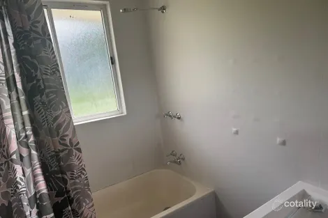 Property photo of 56 Allen Crescent Traralgon VIC 3844