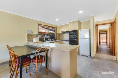 Property photo of 37 Taketa Crescent Frankston VIC 3199