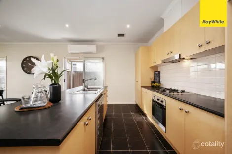 Property photo of 11 Silverleaf Drive Melton VIC 3337