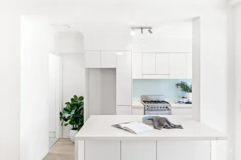 Property photo of 8/68 Pacific Parade Dee Why NSW 2099