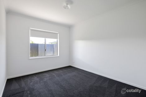 Property photo of 21 Clifton Crescent Cowes VIC 3922
