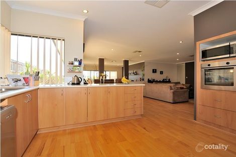Property photo of 58 Quandong Parkway Halls Head WA 6210