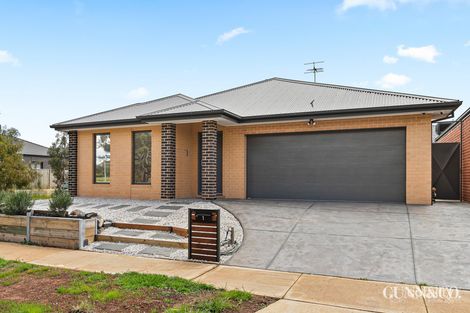 Property photo of 1 Euston Way Strathtulloh VIC 3338