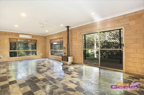 Property photo of 911 Mount Crosby Road Karana Downs QLD 4306