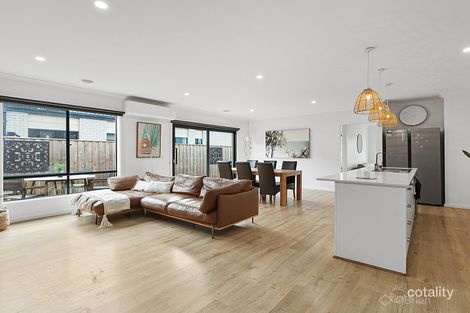 Property photo of 4 Virgona Way Koo Wee Rup VIC 3981