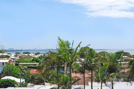 Property photo of 13 Arnold Street Manly QLD 4179