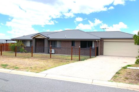 67 Burke & Wills Dr, Gracemere, QLD 4702