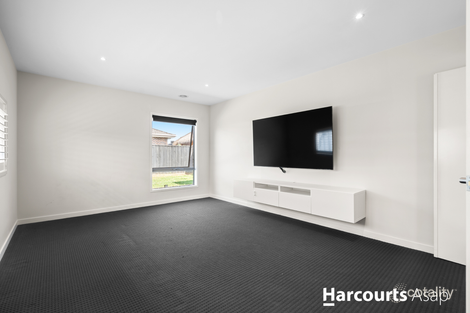 Property photo of 9 Jianni Way Berwick VIC 3806