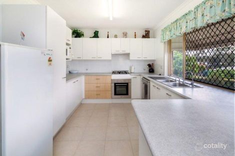 Property photo of 2 Woonga Court Southside QLD 4570
