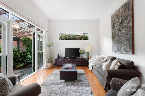 Property photo of 219 Esplanade West Port Melbourne VIC 3207
