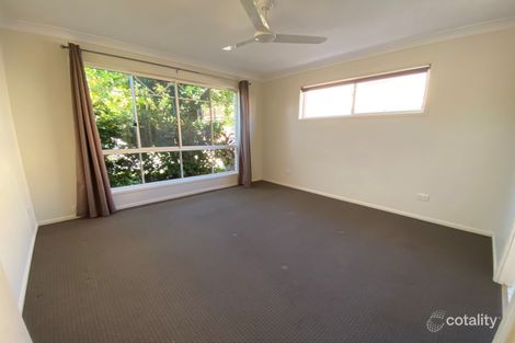 Property photo of 4 Honeymyrtle Court Mountain Creek QLD 4557
