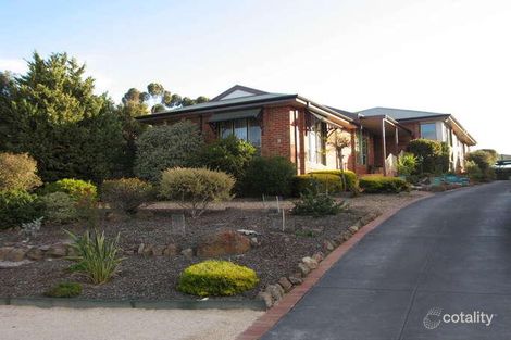 Property photo of 8 Ladds Court Bacchus Marsh VIC 3340