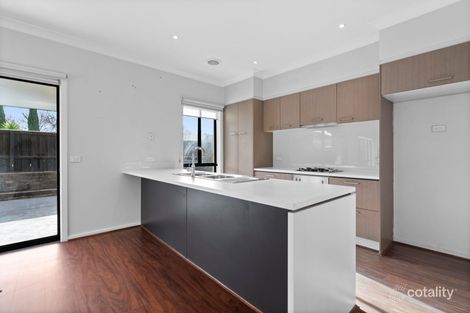 Property photo of 41 Eloura Circuit Taylors Hill VIC 3037