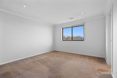 Property photo of 41 Eloura Circuit Taylors Hill VIC 3037