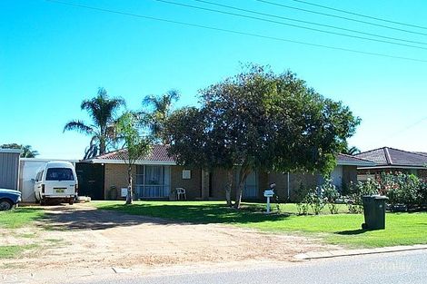 15 Charles St, Bluff Point, WA 6530