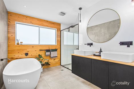 Property photo of 39 Golden Hill Avenue Shoalhaven Heads NSW 2535