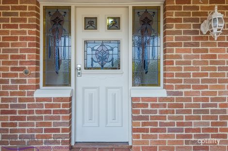 Property photo of 33 Kingsfield Avenue Swan View WA 6056