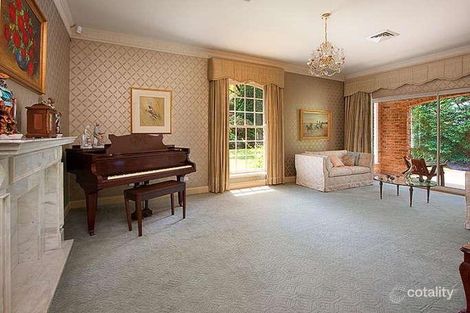 Property photo of 14 Emerstan Drive Castle Cove NSW 2069