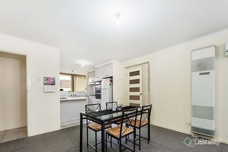 Property photo of 2/72 George Street St Albans VIC 3021